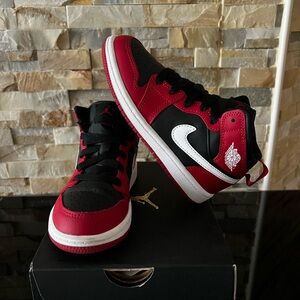 Jordan 1 Mid Kids Black and Red Sneakers